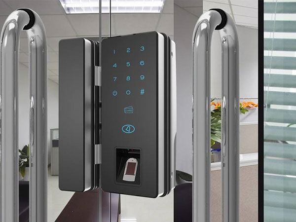 伊犁哈萨克24小时上门开锁公司